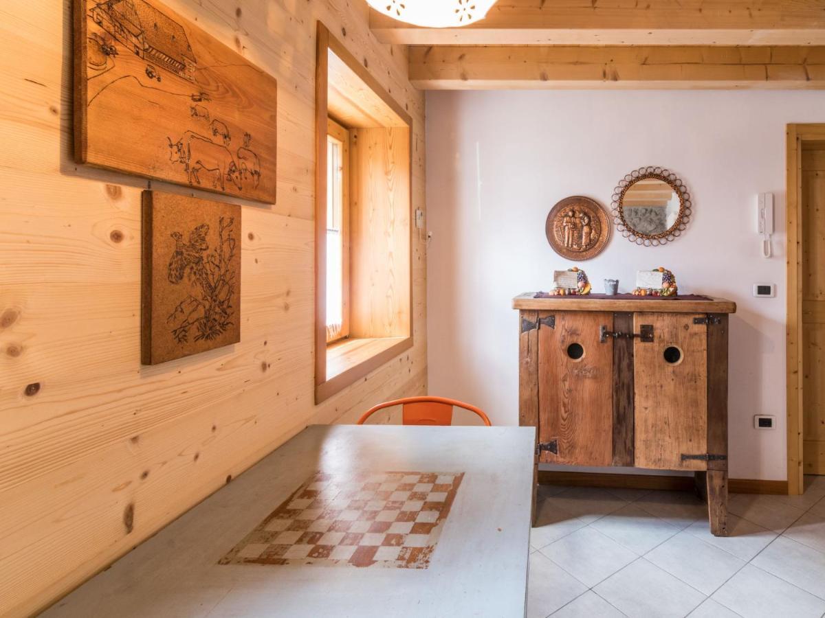 Apartment Albergo Diffuso - Cjasa Ustin-4 By Interhome Barcis Eksteriør bilde