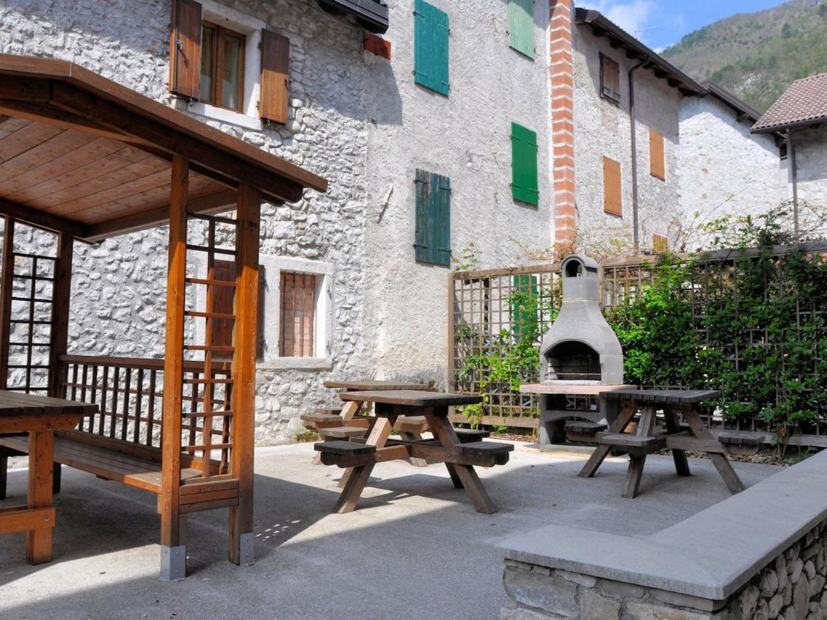 Apartment Albergo Diffuso - Cjasa Ustin-4 By Interhome Barcis Eksteriør bilde